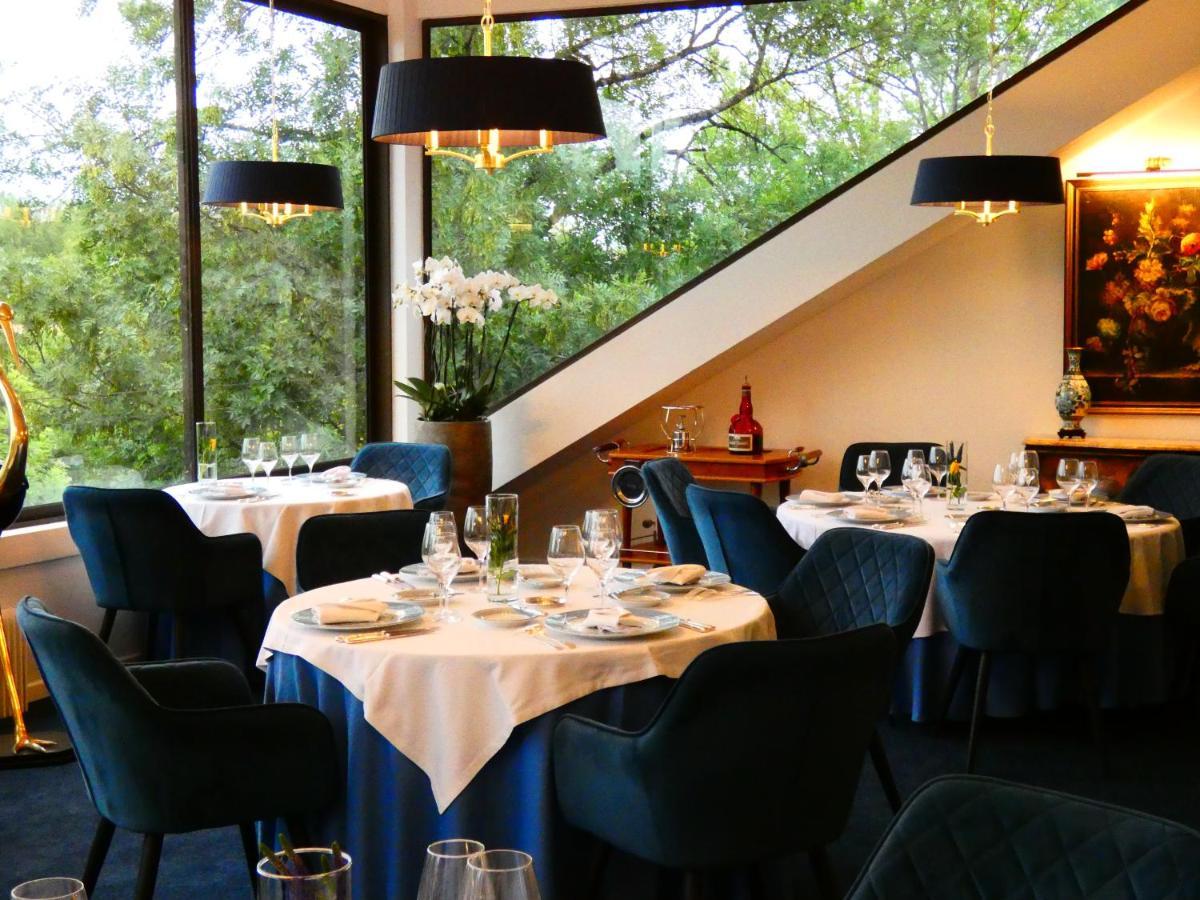 Hostellerie Restaurant Les Gorges De L'Aveyron Bruniquel Екстер'єр фото